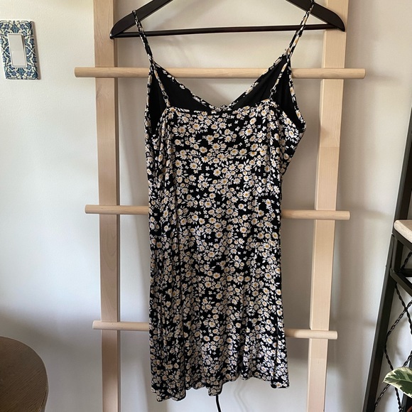 Floral Print Summer Dress - Picture 2 of 6